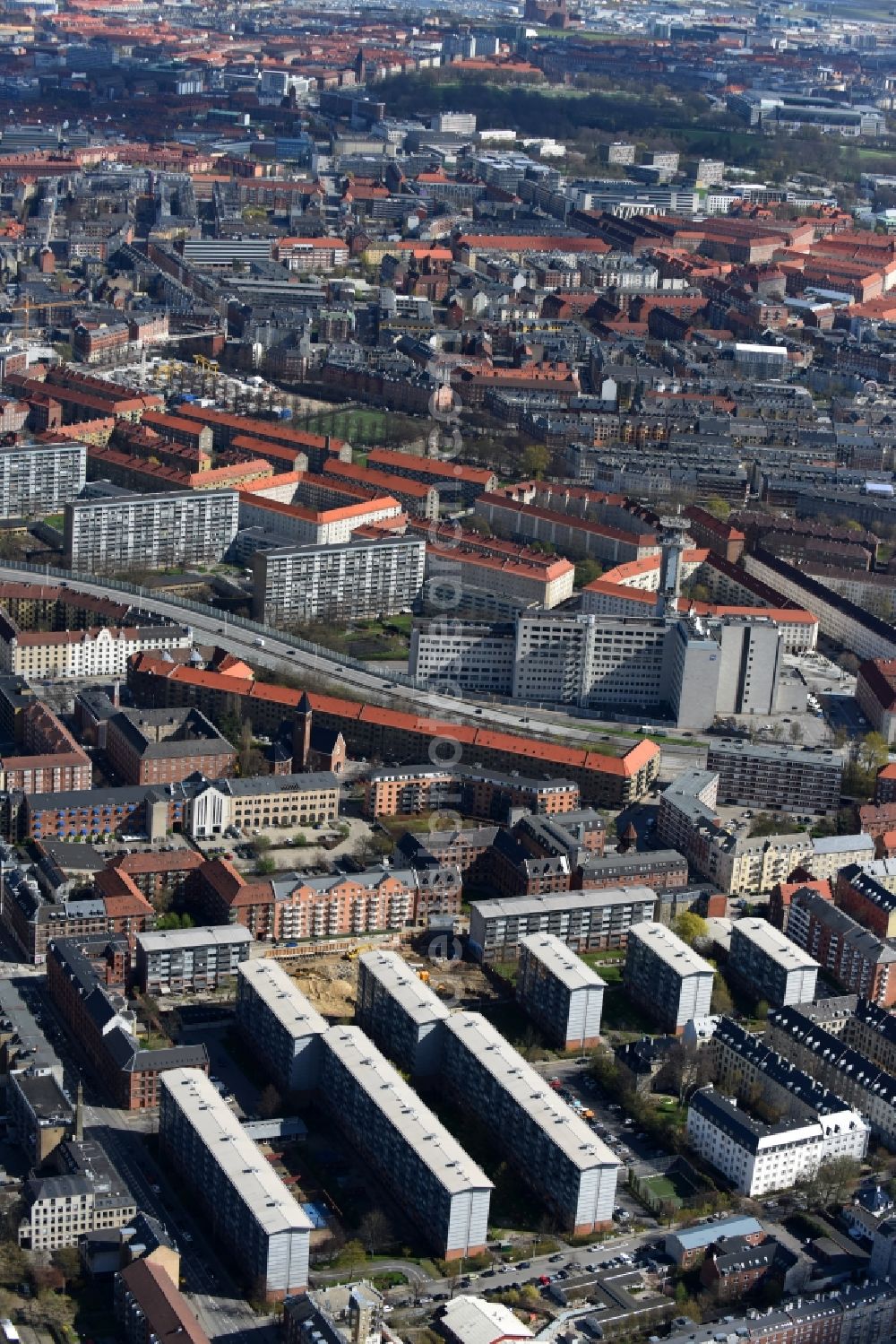 Kopenhagen from the bird's eye view: Outskirts residential Frederiksberg in Copenhagen in Denmark