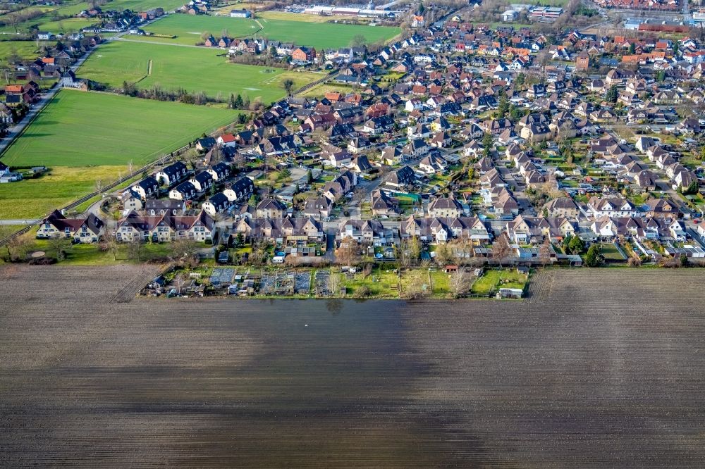 Hamm from above - Outskirts residential with fields at the Fritz-Erler-Strasse in the district Norddinker in Hamm at Ruhrgebiet in the state North Rhine-Westphalia, Germany