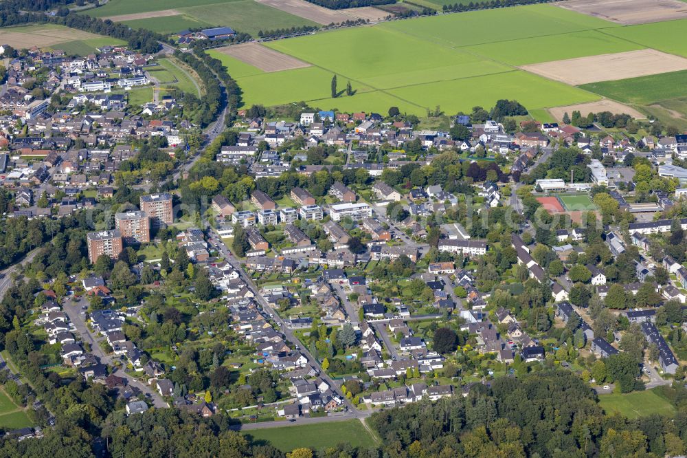 Hardt from the bird's eye view: Outskirts residential on street Bothenbaeumchen in Hardt in the state North Rhine-Westphalia, Germany