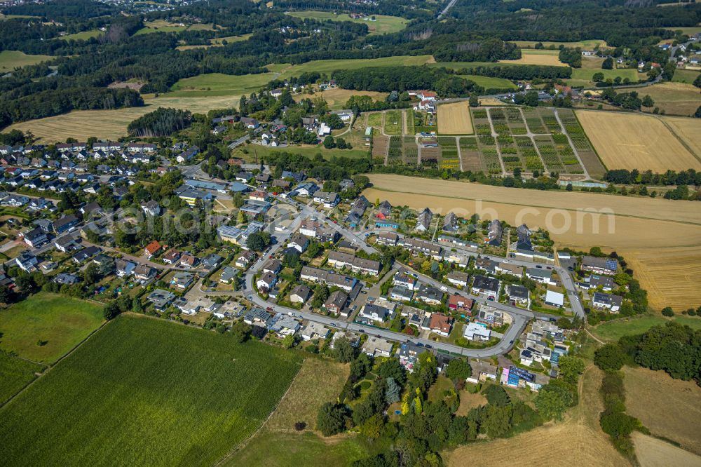 Aerial photograph Hiddinghausen - Outskirts residential in Hiddinghausen in the state North Rhine-Westphalia, Germany