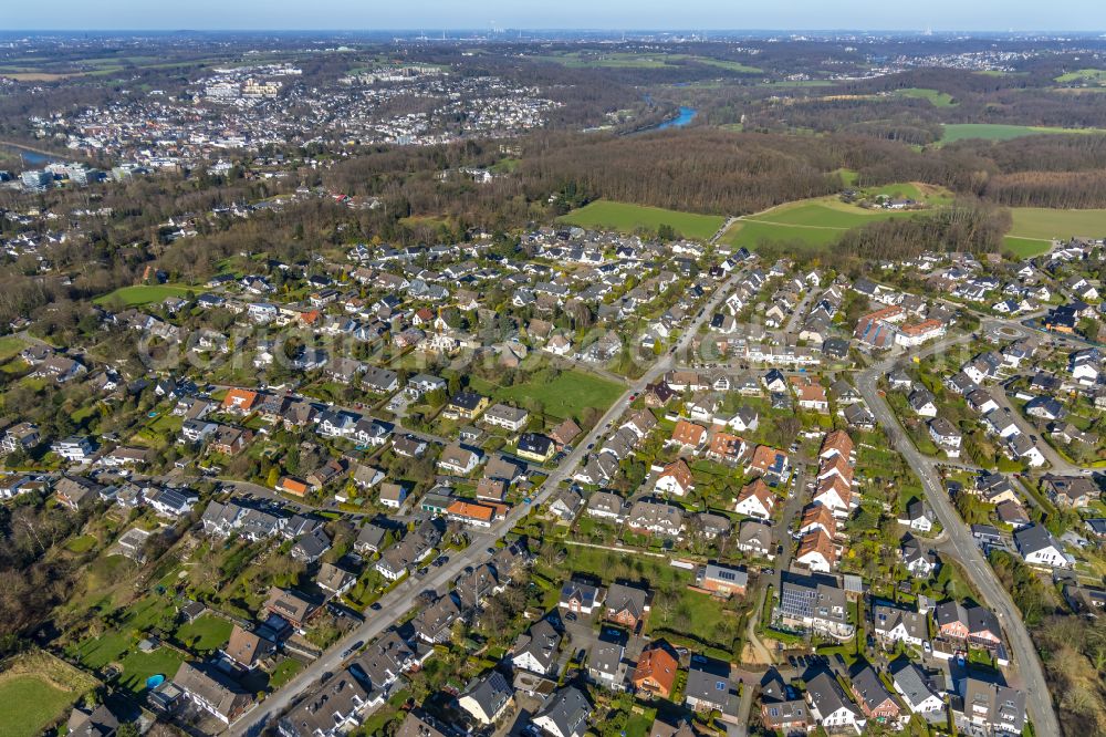 Laupendahl from the bird's eye view: Outskirts residential in Laupendahl in the state North Rhine-Westphalia, Germany