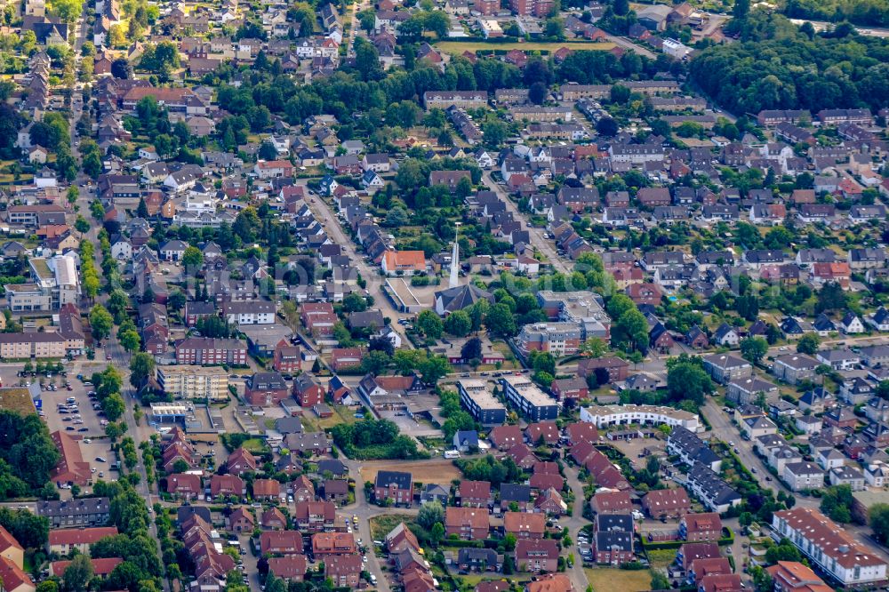 Lünen from the bird's eye view: Outskirts residential in the district Altluenen in Luenen at Ruhrgebiet in the state North Rhine-Westphalia, Germany