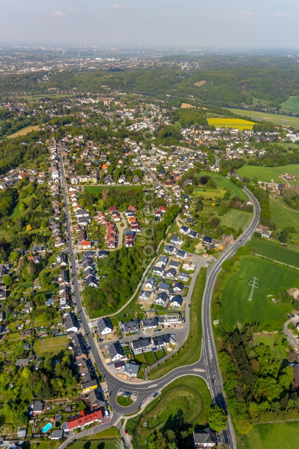 Witten from the bird's eye view: Outskirts residential in the district Bommern in Witten in the state North Rhine-Westphalia, Germany