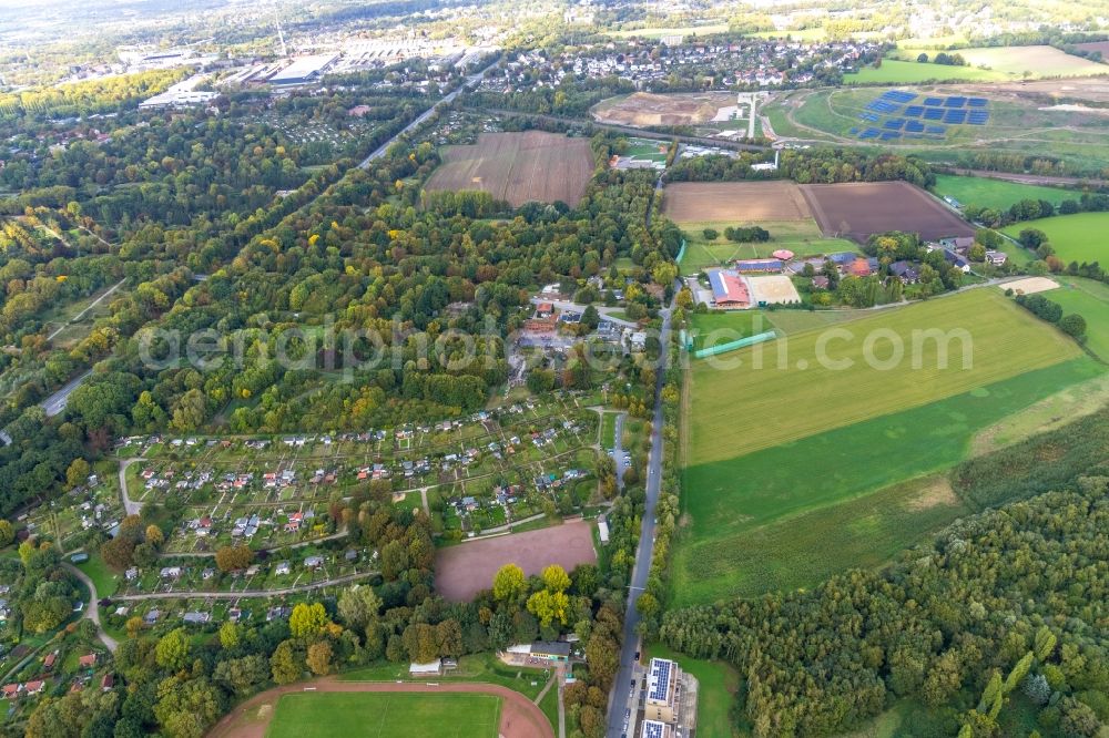 Aerial photograph Bochum - Outskirts residential in the district Laer in Bochum in the state North Rhine-Westphalia, Germany