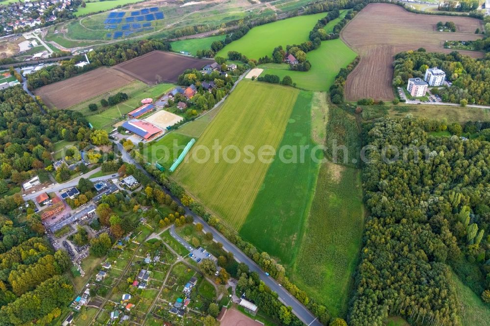 Bochum from the bird's eye view: Outskirts residential in the district Laer in Bochum in the state North Rhine-Westphalia, Germany