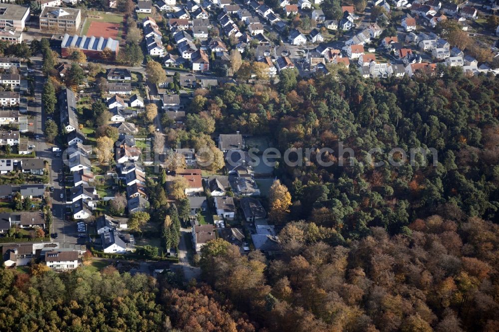 Heusenstamm from the bird's eye view: Outskirts residential in the district Rembruecken in Heusenstamm in the state Hesse