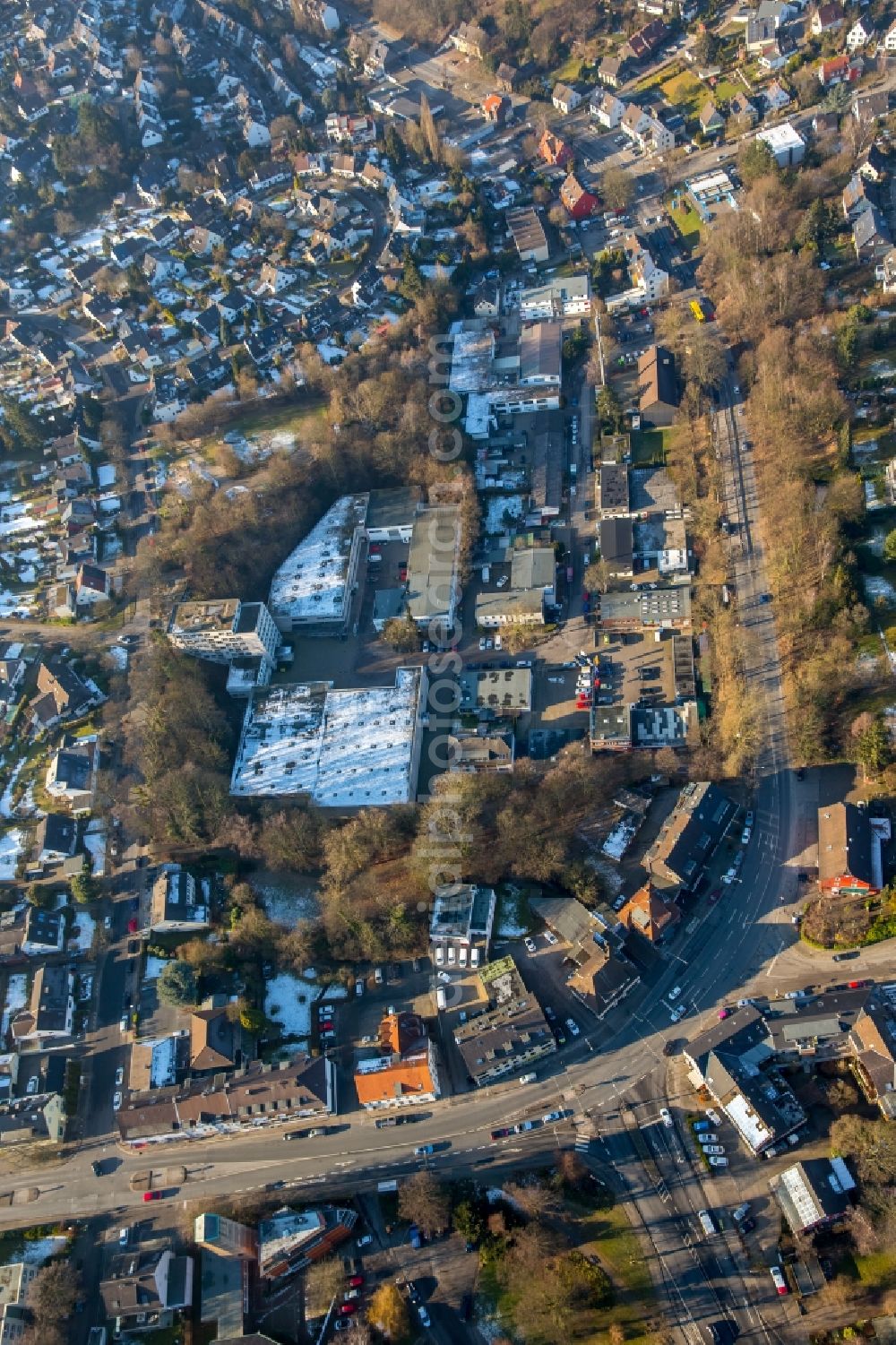 Aerial image Essen - Outskirts residential in the district Stadtbezirke IX in Essen in the state North Rhine-Westphalia