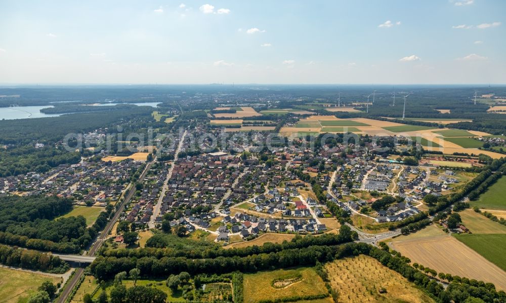 Haltern am See from the bird's eye view: Outskirts residential in the district Sythen in Haltern am See in the state North Rhine-Westphalia, Germany