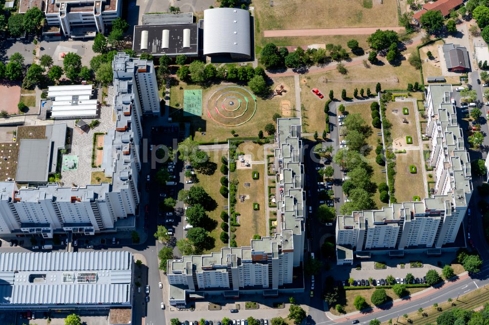 Bremen from above - Outskirts residential in the district Tenever in Bremen, Germany