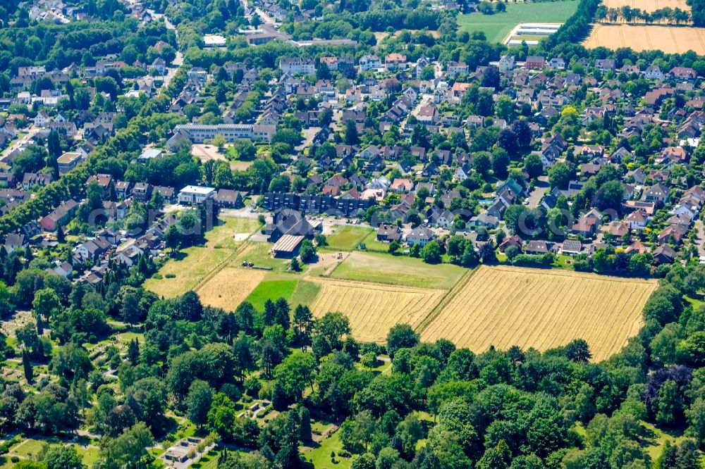 Aerial photograph Recklinghausen - Outskirts residential on street Im Romberg in Recklinghausen at Ruhrgebiet in the state North Rhine-Westphalia, Germany