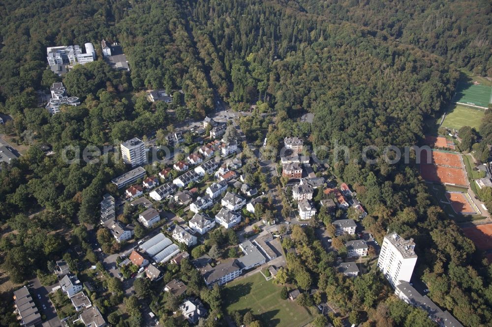 Wiesbaden from the bird's eye view: Outskirts residential near Platter Strasse in Wiesbaden in the state Hesse