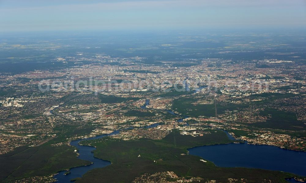 Berlin from the bird's eye view: Outskirts residential between Dahme and Mueggelsee in Berlin, Germany