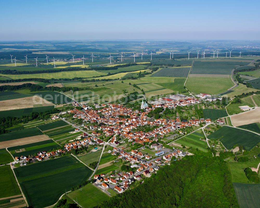 Effelder from the bird's eye view: City view from the outskirts with adjacent agricultural fields in Effelder in the state Thuringia, Germany