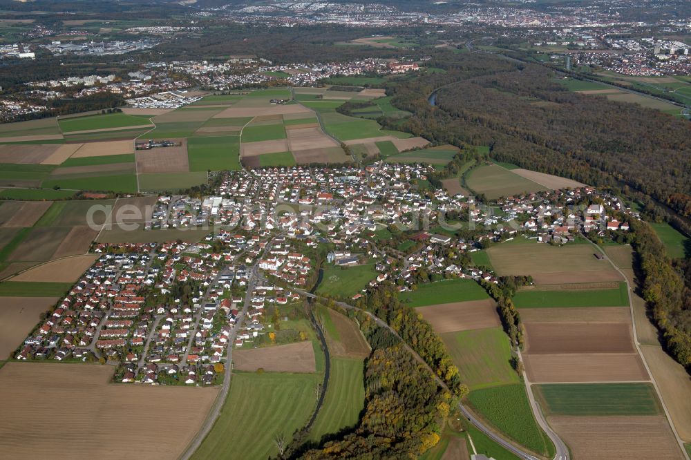 Aerial photograph Unterkirchberg - City view from the outskirts with adjacent agricultural fields in Unterkirchberg in the state Baden-Wuerttemberg, Germany