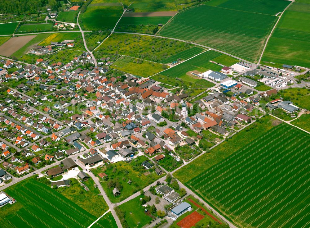 Weidenstetten from the bird's eye view: City view from the outskirts with adjacent agricultural fields in Weidenstetten in the state Baden-Wuerttemberg, Germany