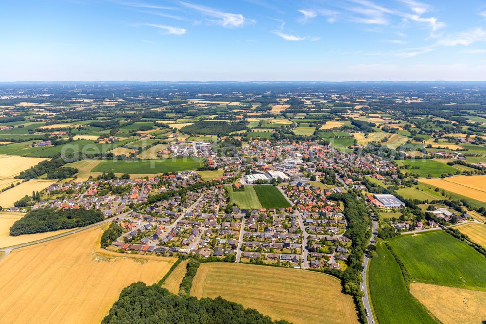 Aerial image Westkirchen - City view from the outskirts with adjacent agricultural fields in Westkirchen in the state North Rhine-Westphalia, Germany