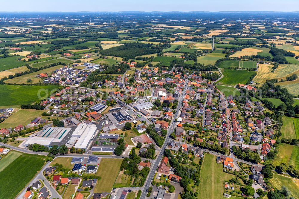 Aerial photograph Westkirchen - City view from the outskirts with adjacent agricultural fields in Westkirchen in the state North Rhine-Westphalia, Germany