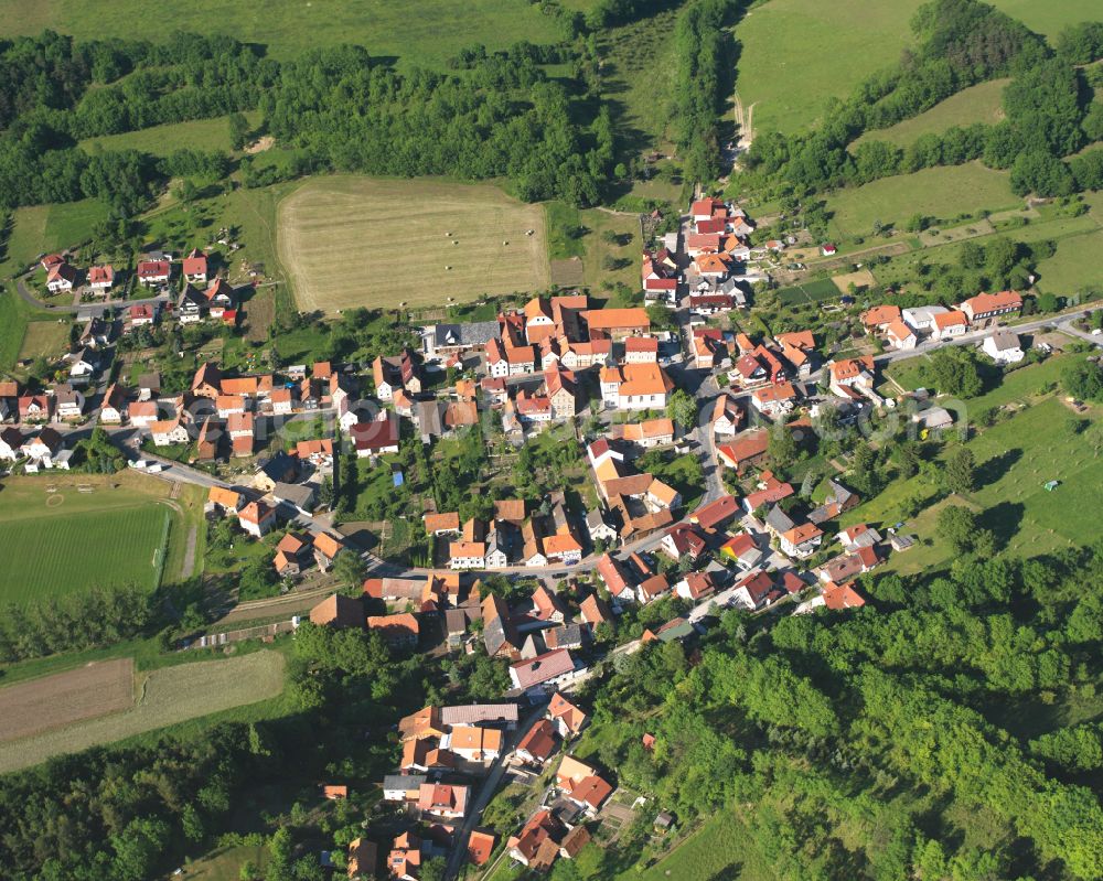 Aerial photograph Wilbich - City view from the outskirts with adjacent agricultural fields in Wilbich in the state Thuringia, Germany