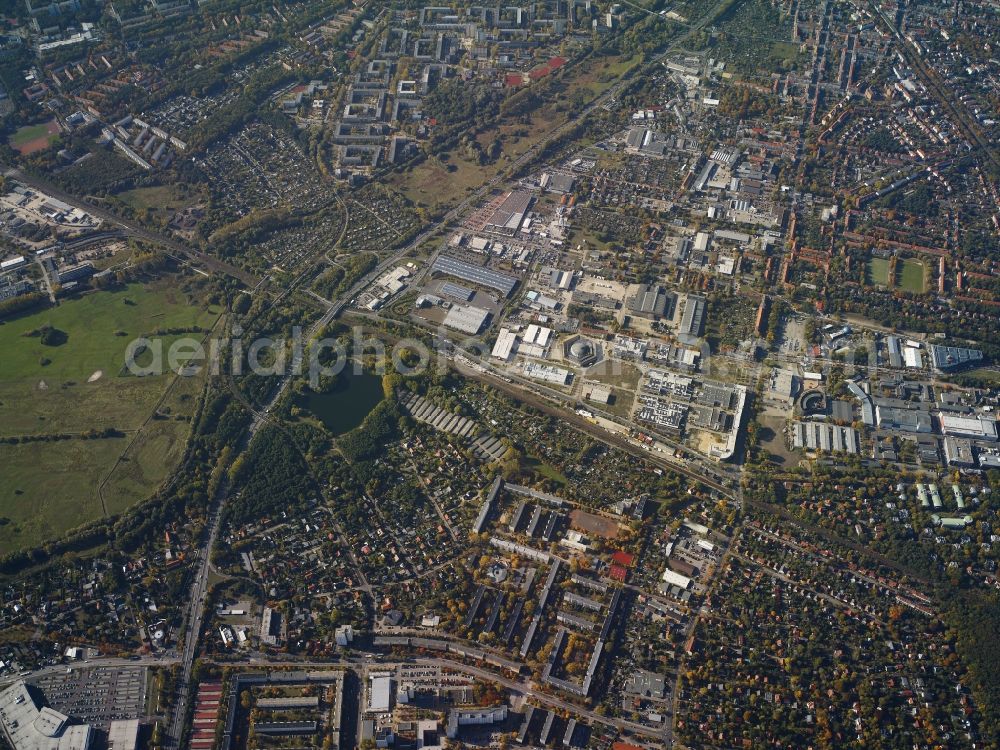 Potsdam from the bird's eye view: District Babelsberg in the city in Potsdam in the state Brandenburg. Also shown the ViP Betriebshof