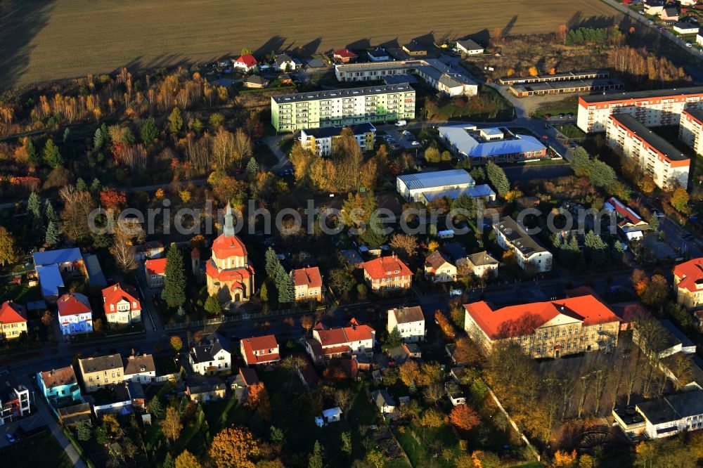 Aerial photograph Biesenthal - Part of town Biesenthal with a view over the Saint Marienkirche and the primary school Biesenthal in the state of Brandenburg