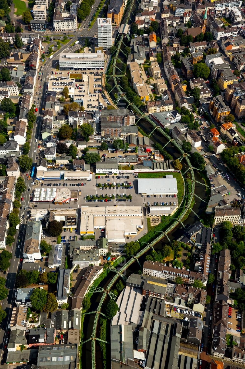 Wuppertal from the bird's eye view: District Elberfeld-West an the steel construction of the Wuppertaler cable railway above the river Wupper besides the road Friedrich-Ebert Strasse in the city in Wuppertal in the state North Rhine-Westphalia