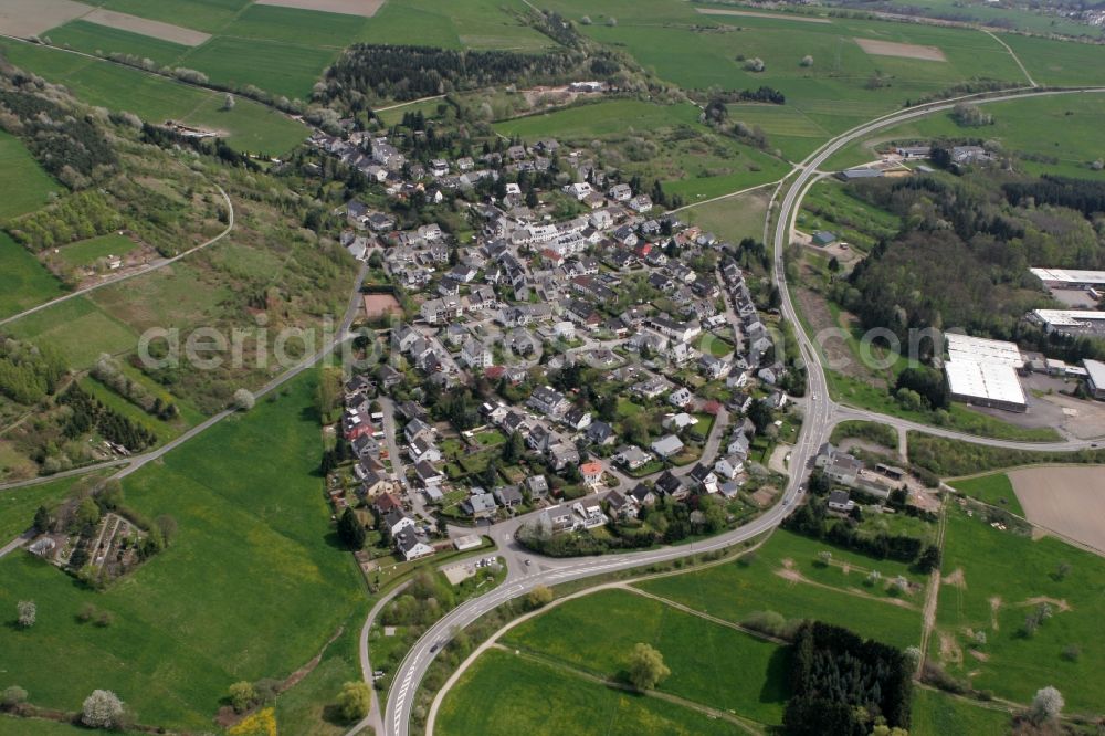 Trier Filsch from above - View of the residential area with family houses of Filsch. Filsch is the smallest district of Trier and is located on the outskirts. The district is surrounded by meadows, forests and hills. At the village lies along the road 144 L144. The district is located in Trier in Rhineland-Palatinate