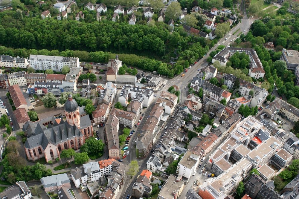 Aerial photograph Mainz - District on the Gaustrasse near the church building of St. Stephen's church in Mainz in Rhineland-Palatinate