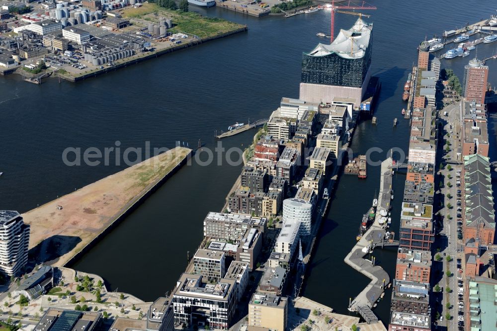 Aerial image Hamburg - District HafenCity on the banks of the North Elbe in the city in Hamburg in Germany