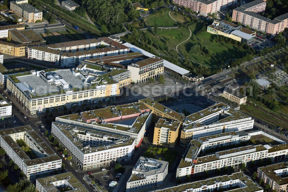 Aerial image Berlin - District Hellersdorf on Alice-Salomon-Platz in the city in Berlin