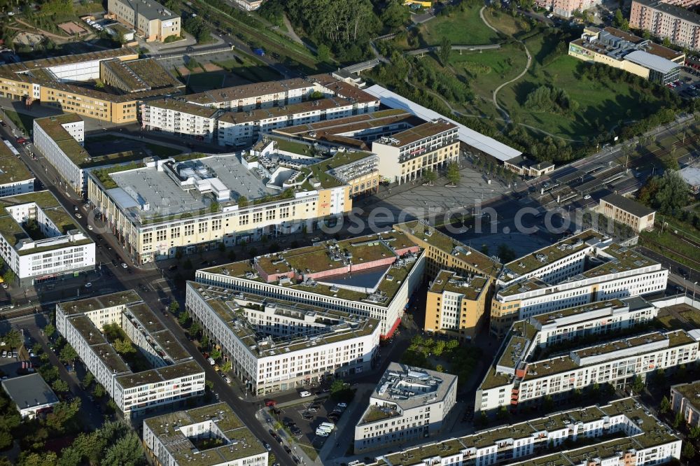 Aerial photograph Berlin - District Hellersdorf on Alice-Salomon-Platz in the city in Berlin