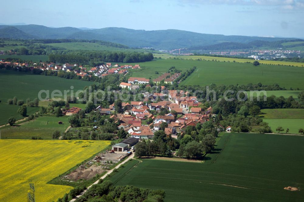 Aerial photograph Eisenach OT Hötzelsroda - District Hoetzelsroda of the city Eisenach with the Church in Thuringia