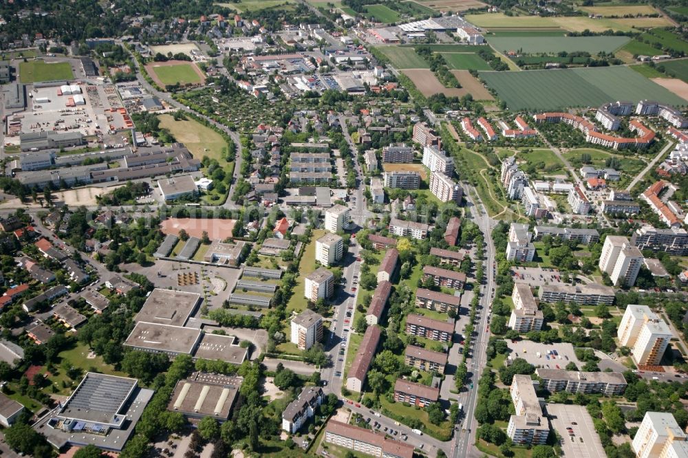 Wiesbaden from above - The district Mainz-Kastel with the industrial area and residential areas in Wiesbaden in Hesse