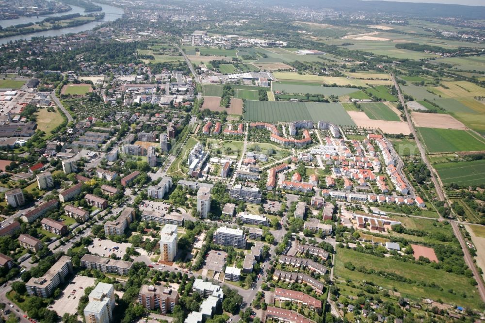 Wiesbaden from above - The district Mainz-Kastel with agricultural land and the residencial area in Wiesbaden in Hesse