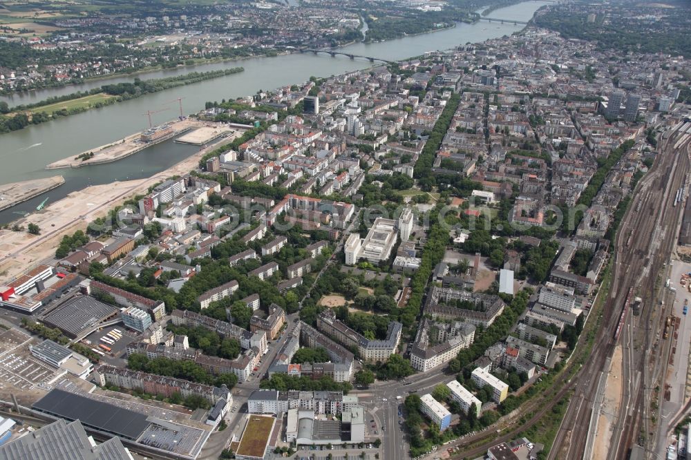 Mainz from the bird's eye view: District Mainz Neustadt in the city of Mainz in the state Rhineland-Palatinate