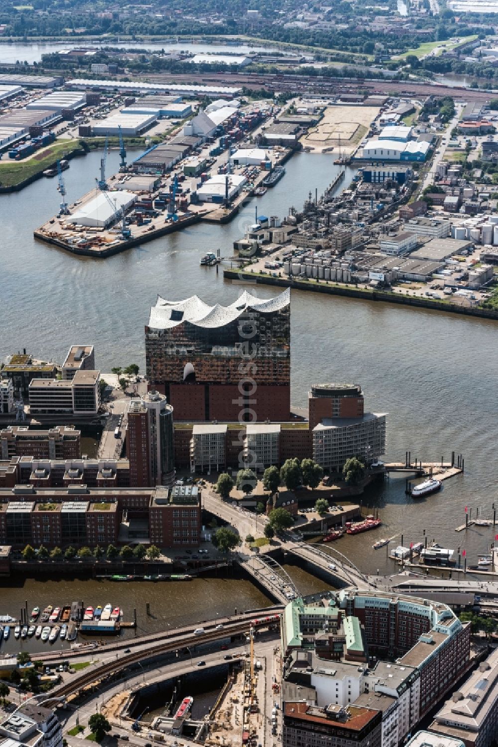 Hamburg from the bird's eye view: District Speicherstadt with Blick auf die Elbphilharmonie in the city in Hamburg, Germany