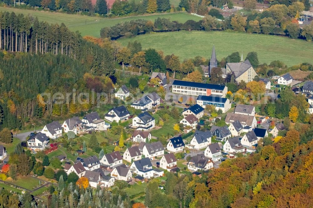 Aerial photograph Meschede - District Wehrstapel in the city at the motorway A46 in Meschede in the state North Rhine-Westphalia