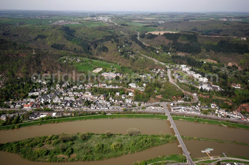 Trier from the bird's eye view: View the district West / Pallien and the surrounding forest landscape of Trier. The district is situated on the along the Mosel River and along the Bundesstrasse B51 in the state of Rhineland-Palatinate