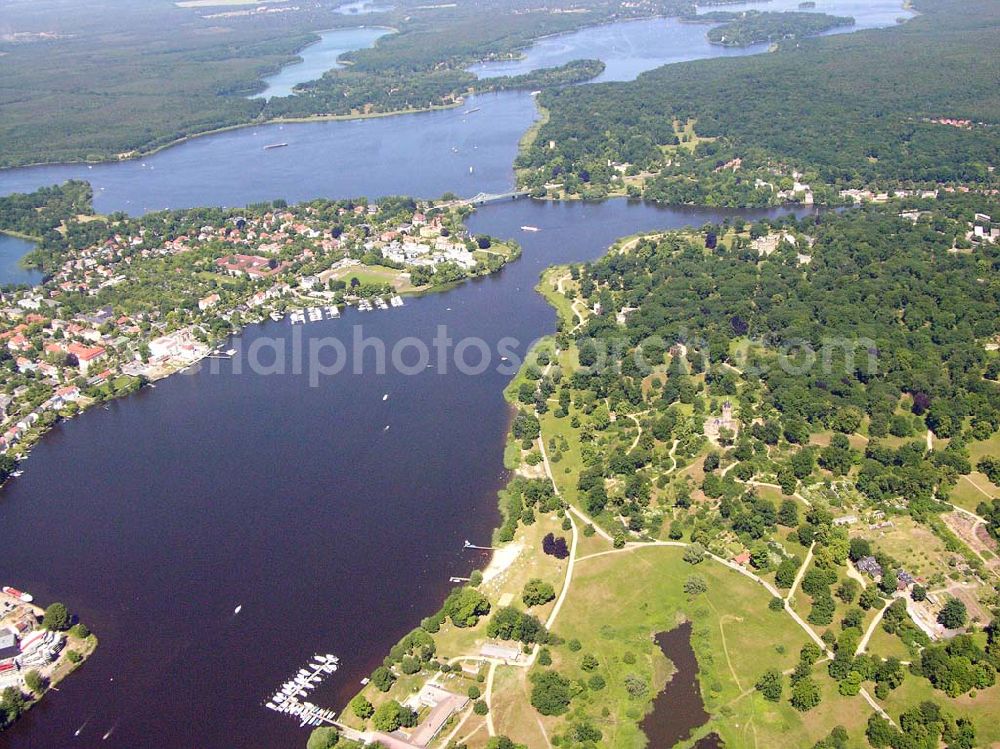 Potsdam / BRB from above - Blick auf Die Havellandschaft Potsdam mit dem Junfernsee. Unten rechts die Baustelle zum neunen Hans Otto Theater an der Humboldtbrücke.