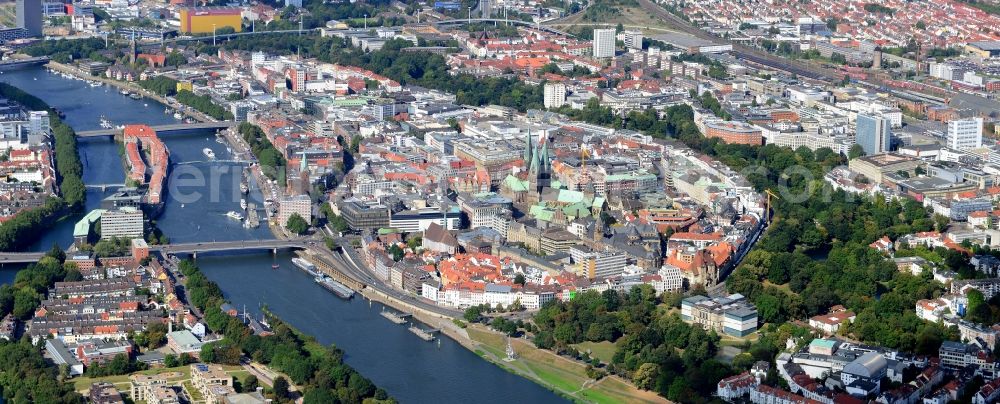 Aerial photograph Bremen - View of the historic city centre of the Hanseatic city with the Teerhof peninsula between the river Weser and its branch Kleine Weser in Bremen in Germany