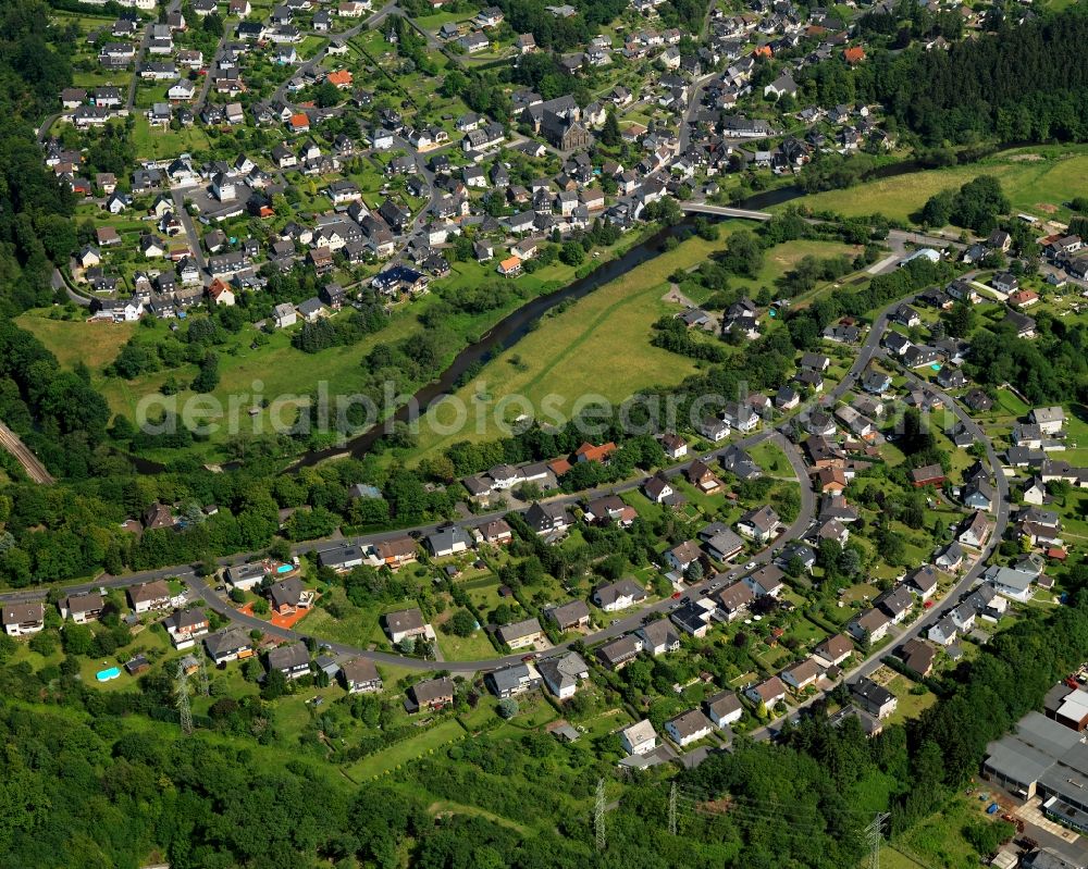 Aerial photograph Brachbach - City view of the borough Brachbach in Kirchen (Sieg) in Rhineland-Palatinate. The town is a recognized health resort in the southwestern part of Siegerlands