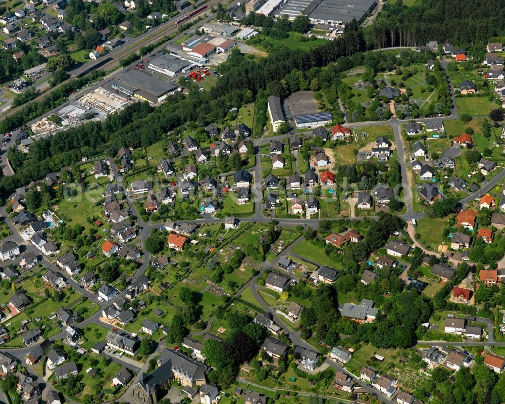 Aerial image Brachbach - City view of the borough Brachbach in Kirchen (Sieg) in Rhineland-Palatinate. The town is a recognized health resort in the southwestern part of Siegerlands