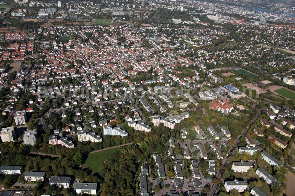 Mainz from the bird's eye view: View of the Bretzenheim district of Mainz in the state of Rhineland-Palatinate. The Western district is located on the federal motorway A60 and includes several residential areas and estates