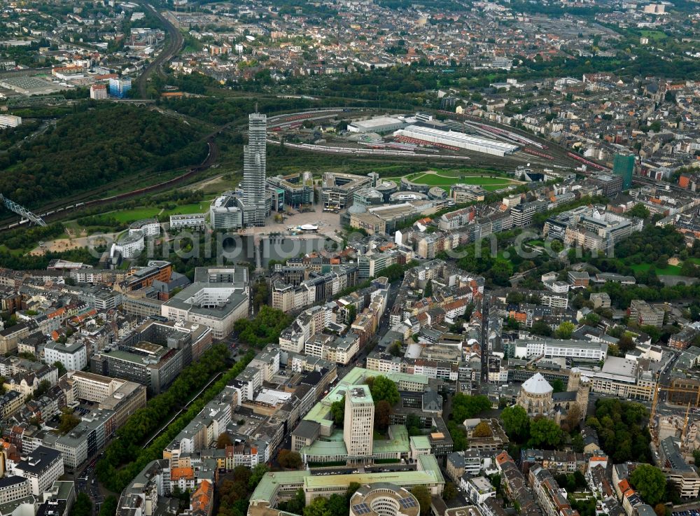 Köln from the bird's eye view: City Partial view of the office and administrative buildings in the Media Park in Cologne in North Rhine-Westphalia