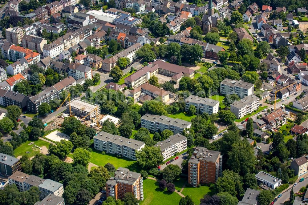 Mülheim an der Ruhr from above - View of the district of Broich with the school building of the Pestalozzi School on Buelowstrasse in Muelheim on the Ruhr in the state of North Rhine-Westphalia