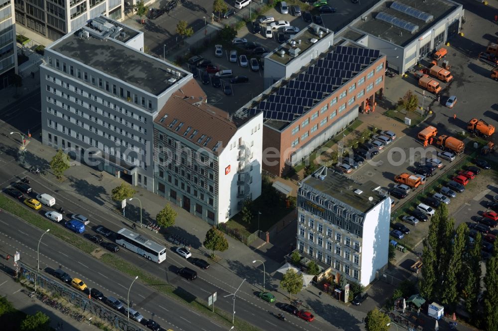 Berlin from above - View of the compound of the maintenance offices of Berlin in the district of Friedrichshain-Kreuzberg in Berlin. The compound of the BSR Berlin Maintenance offices is located next to East Side Hotel Berlin and in the North of Muehlenstrasse