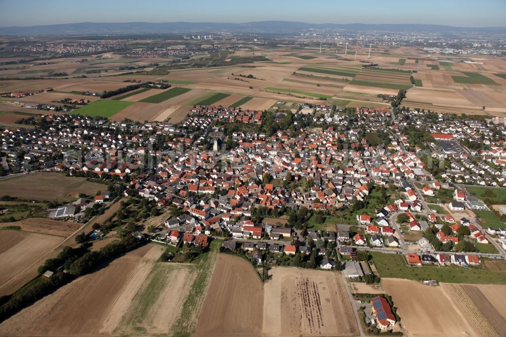 Aerial photograph Mainz - View of the Ebersheim district of Mainz in the state Rhineland-Palatinate. Ebersheim is the southernmost and youngest part of the state capitol and famous for its wine. Ebersheim is also called the Gate to Rhine Hesse