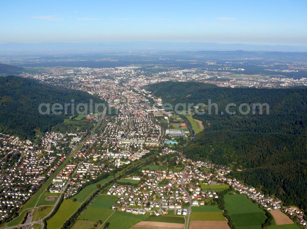 Freiburg im Breisgau from above - Stadtteilansicht von Ebnet und Waldsee, geprägt durch Mehrfamilienhäuser, in Freiburg, Baden-Württemberg. View on the district Ebnet and Waldsee in Freiburg in Baden-Wuerttemberg. It is characterized by blocks of flats.