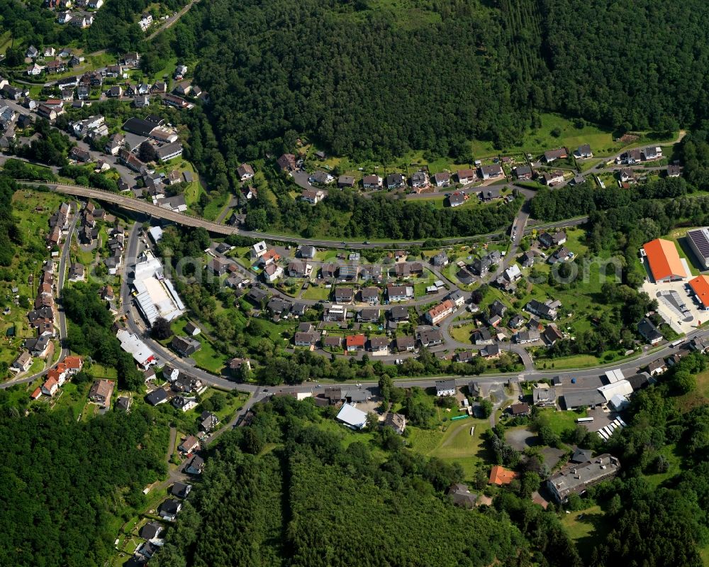 Aerial image Niederfischbach - City view of the borough Eicherhof in Niederfischbach in Rhineland-Palatinate. Niederfischbach is a part of Kirchen (Sieg). The town is a recognized health resort in the southwestern part of Siegerlands