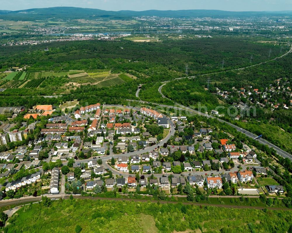 Aerial image Mainz - View of the Finthen district of Mainz in the state of Rhineland-Palatinate. The most Western district includes several residential areas and estates and is surrounded by fields, meadows and wooded hills