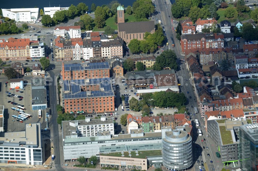 Heidelberg from the bird's eye view: View of the area around the square Kurfuersten-Anlage in Heidelberg in the state of Baden-Wuerttemberg. The central headquarters of Deutsche Post